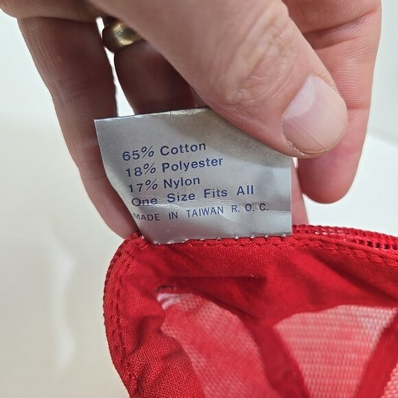 Vintage Arkansas Razorbacks Trucker Hat Cap Snap Back Mesh Hogs Logo Red Galaxy - Picture 7 of 7